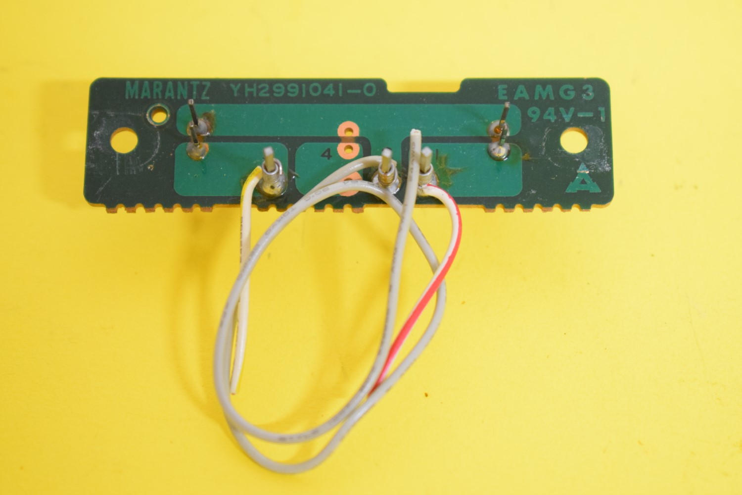 Marantz 2100 Tuner – AM/FM Indicator Lights Print Plate YH2991041-0